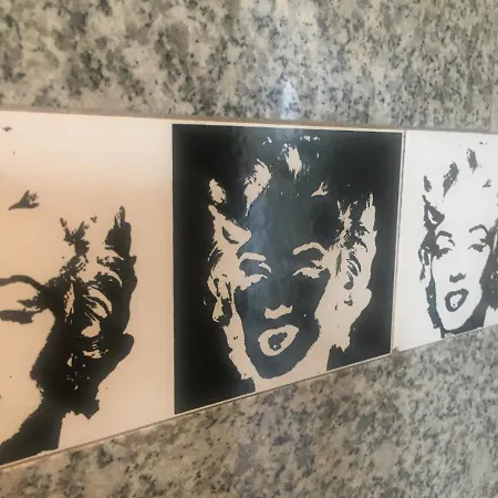 Hollywood * ミエンジズドロイェ