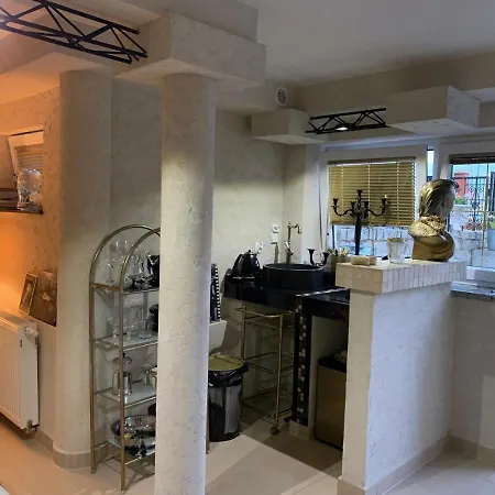 Hollywood アパート