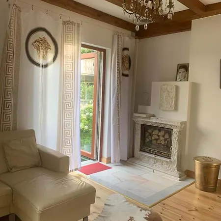 Hollywood アパート *