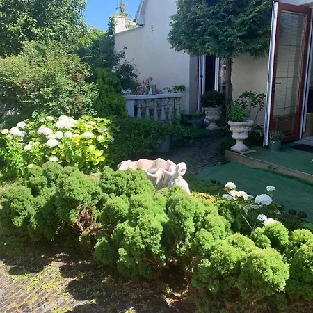 Hollywood アパート *