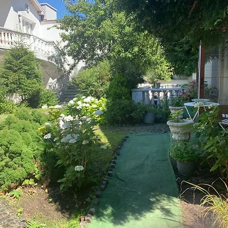 Hollywood アパート *